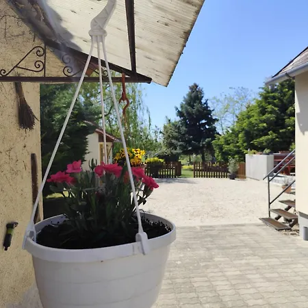 Apartment Norbi Vendeghaz Balatonszarszo