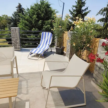 Norbi Vendeghaz Apartment